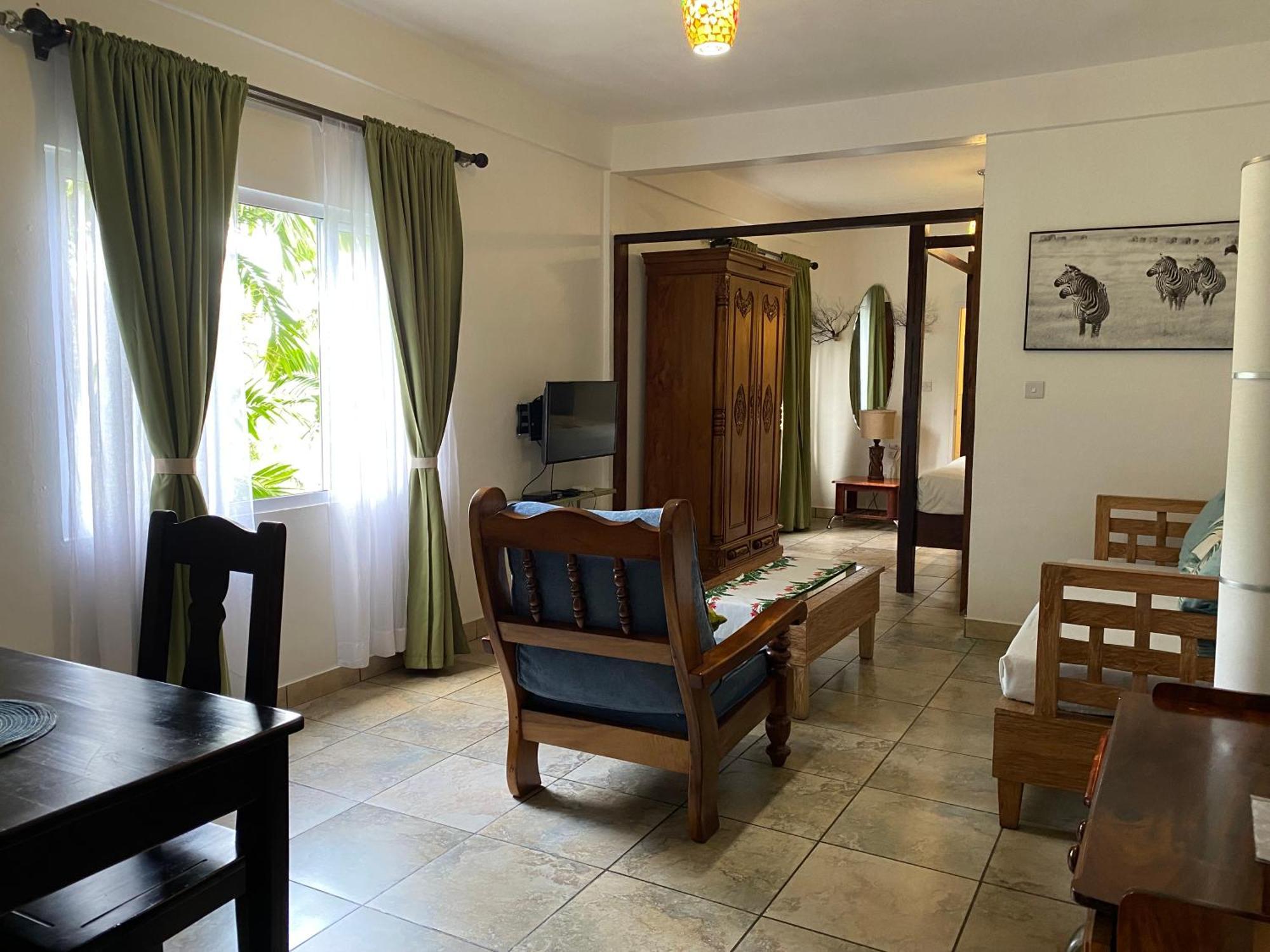Stephna Residence Anse Boileau Екстериор снимка