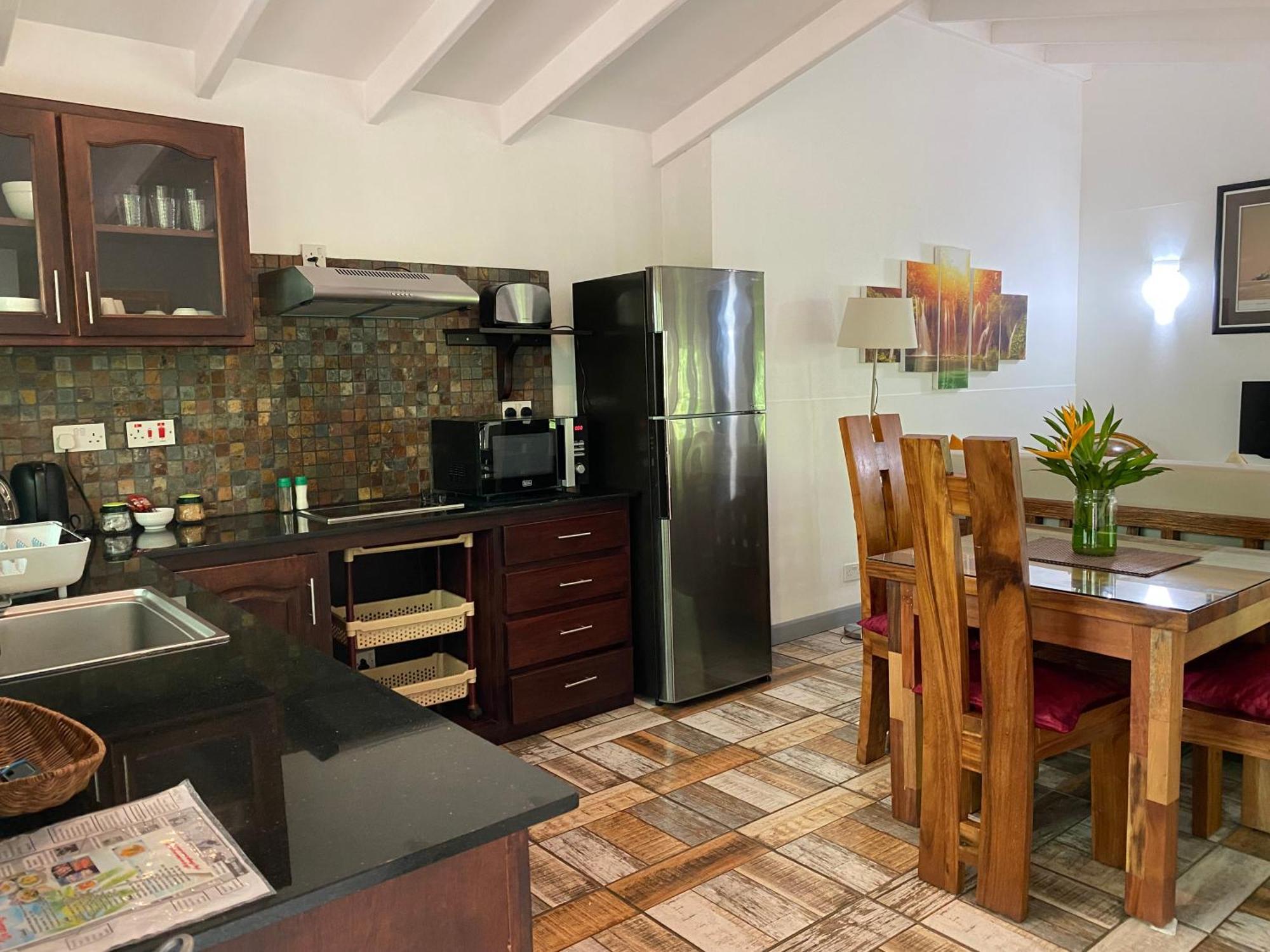 Stephna Residence Anse Boileau Екстериор снимка
