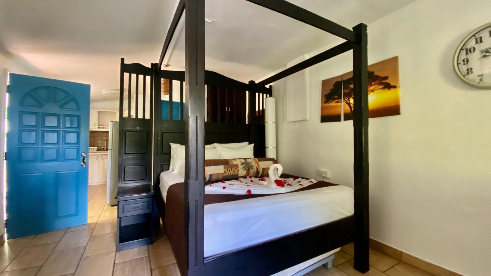 Stephna Residence Anse Boileau Екстериор снимка