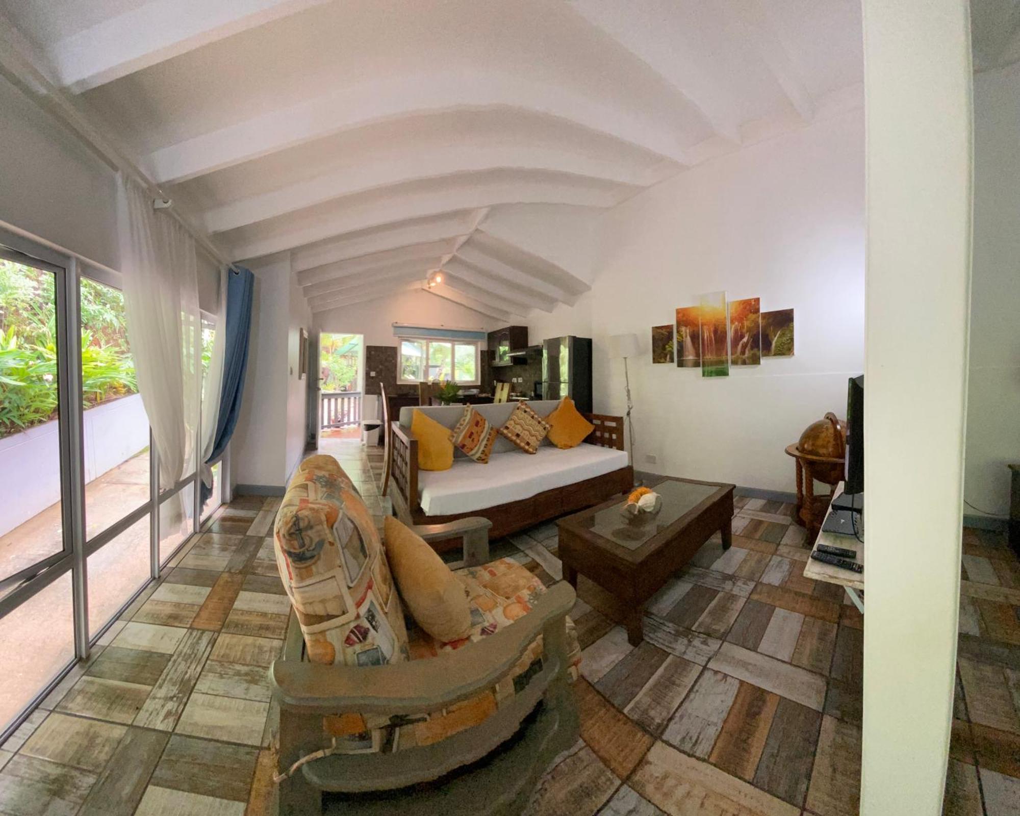 Stephna Residence Anse Boileau Екстериор снимка